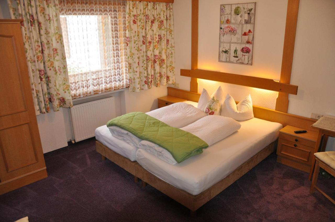 Pension Lenz Ischgl Extérieur photo